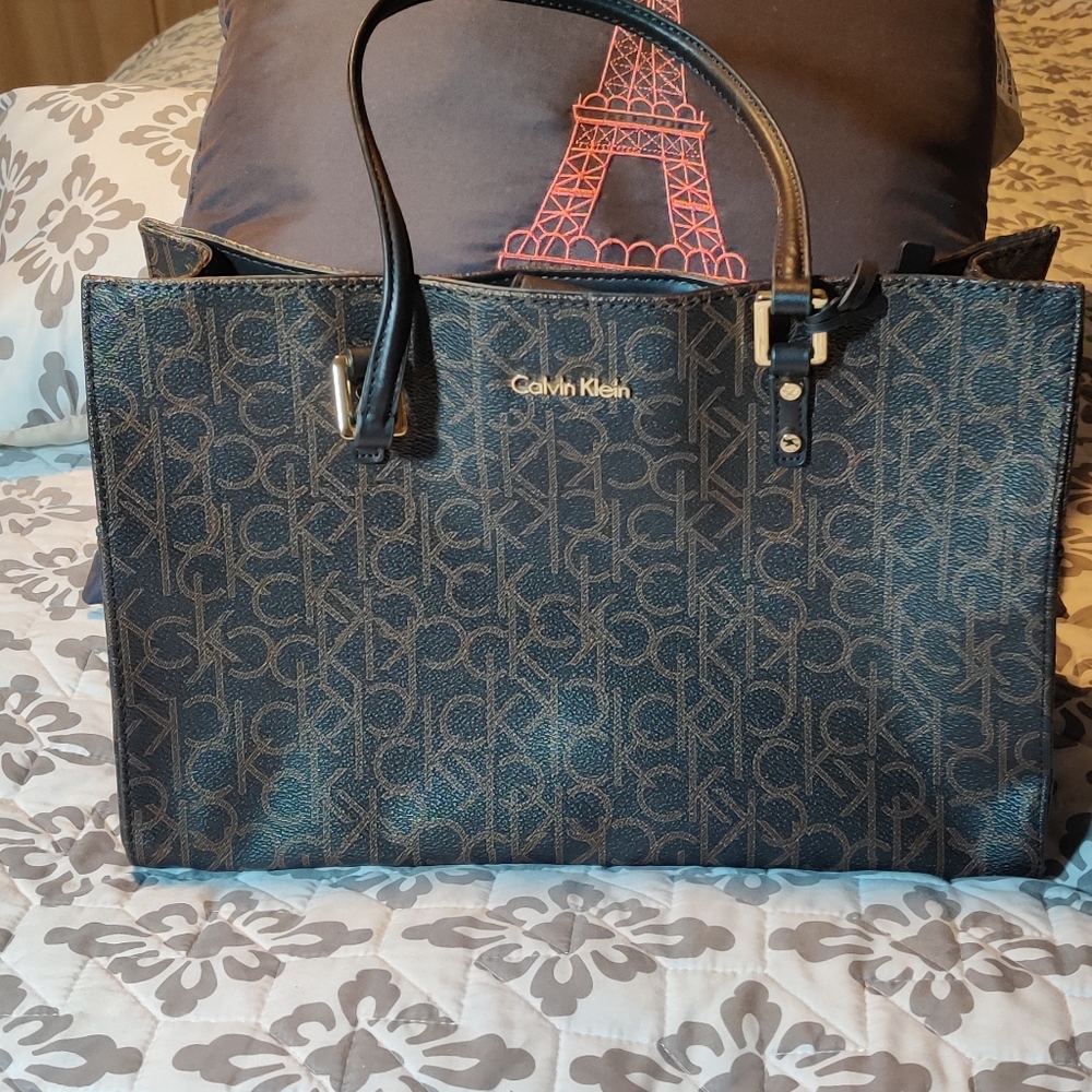Calvin klein purse